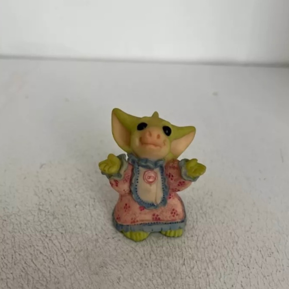 Real Musgrave’s Pocket Dragons - Flannel Nightie